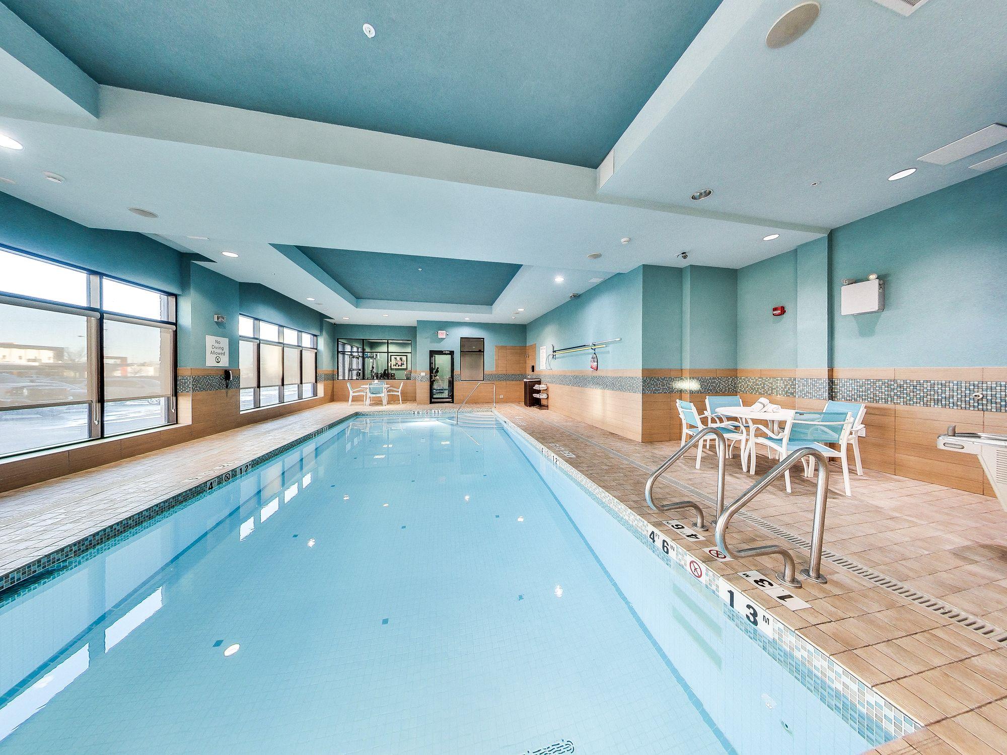 Holiday Inn Hotel & Suites Edmonton Airport Conference Centre By Ihg Nisku Exterior photo