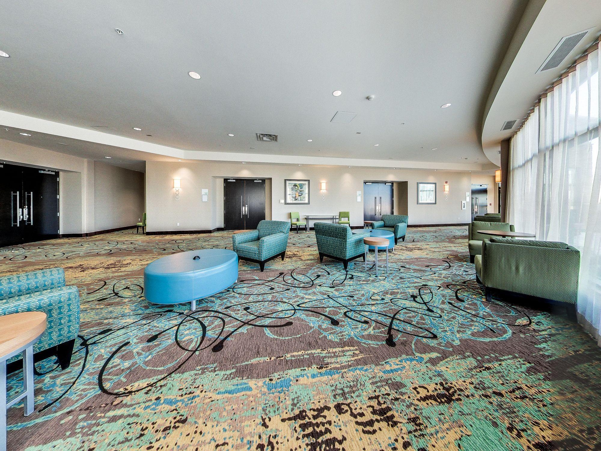 Holiday Inn Hotel & Suites Edmonton Airport Conference Centre By Ihg Nisku Exterior photo
