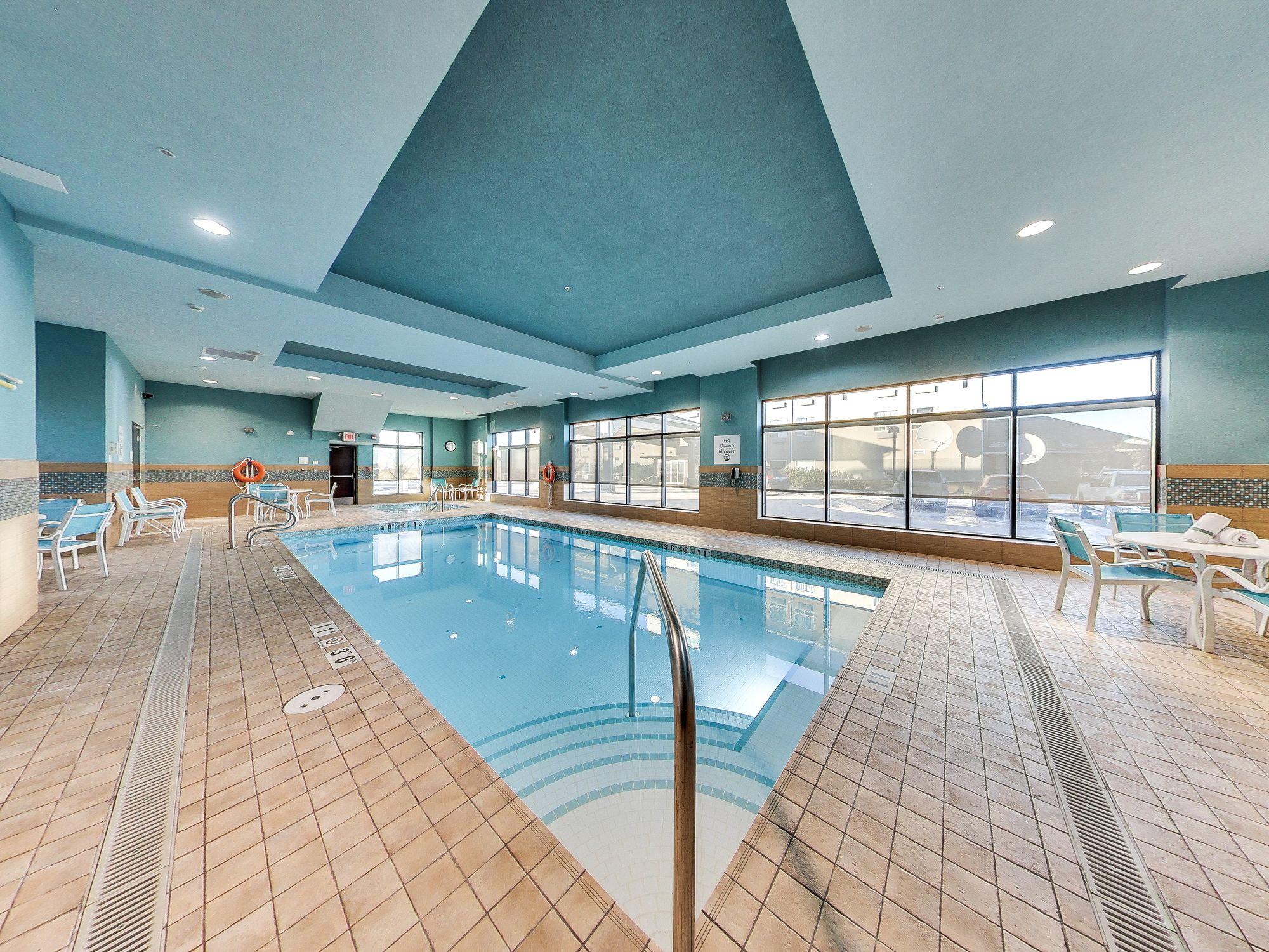 Holiday Inn Hotel & Suites Edmonton Airport Conference Centre By Ihg Nisku Exterior photo