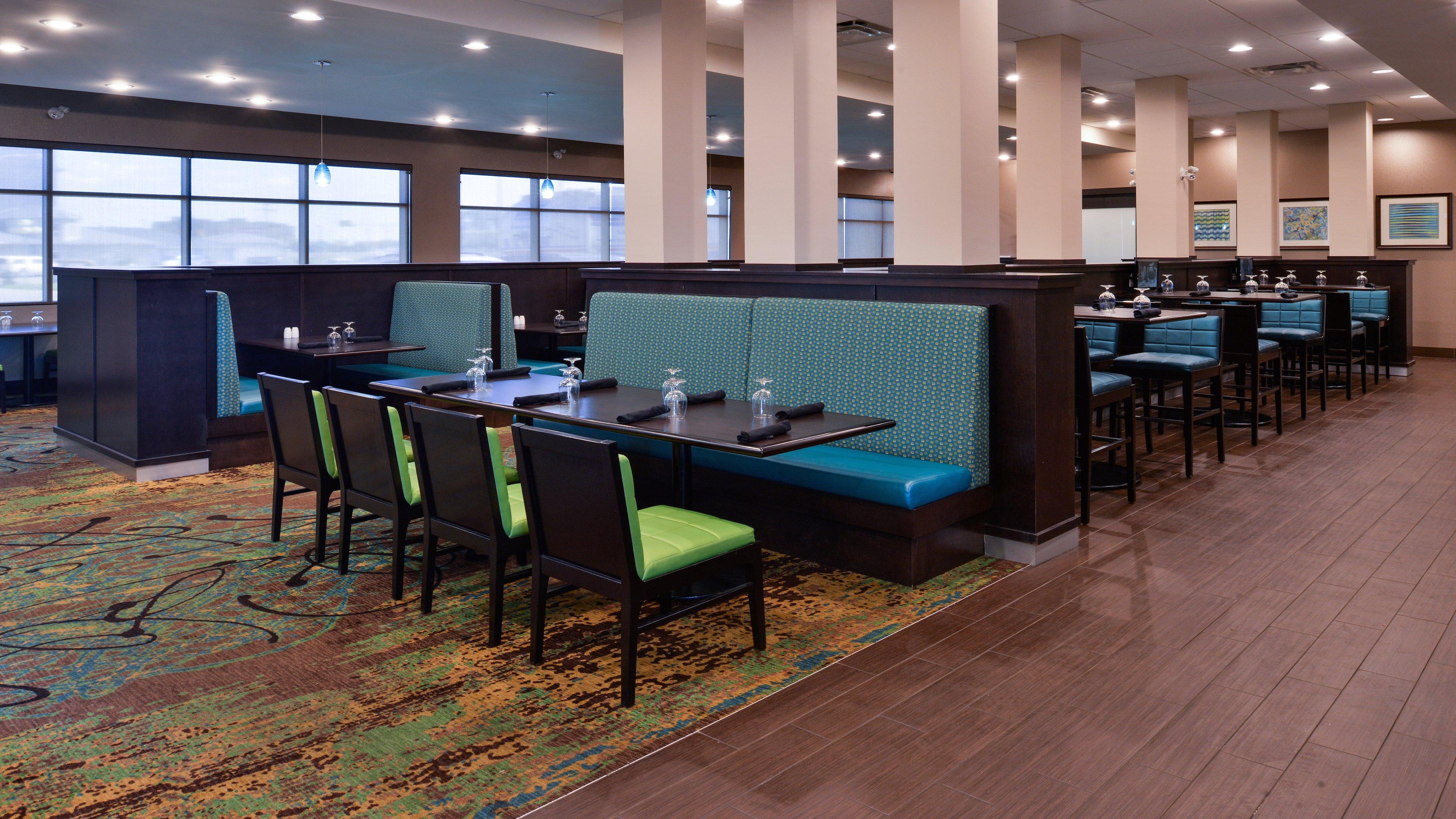 Holiday Inn Hotel & Suites Edmonton Airport Conference Centre By Ihg Nisku Exterior photo