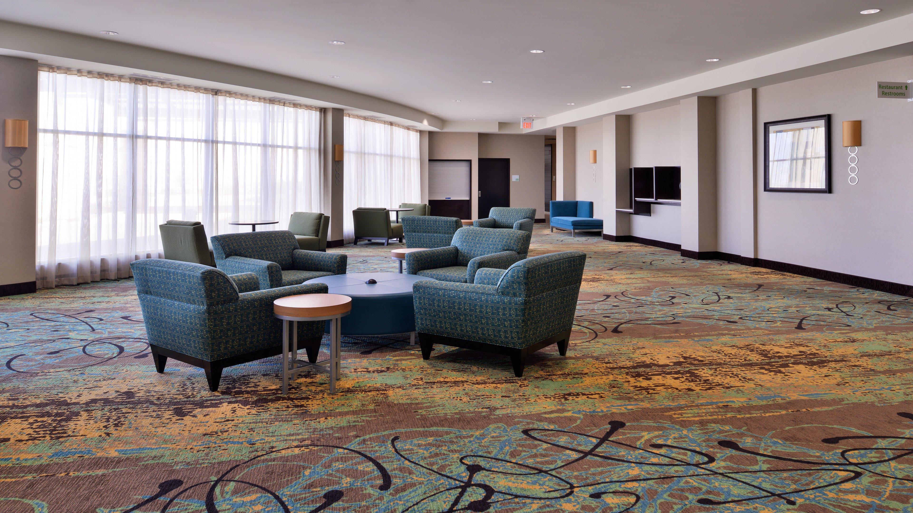 Holiday Inn Hotel & Suites Edmonton Airport Conference Centre By Ihg Nisku Exterior photo