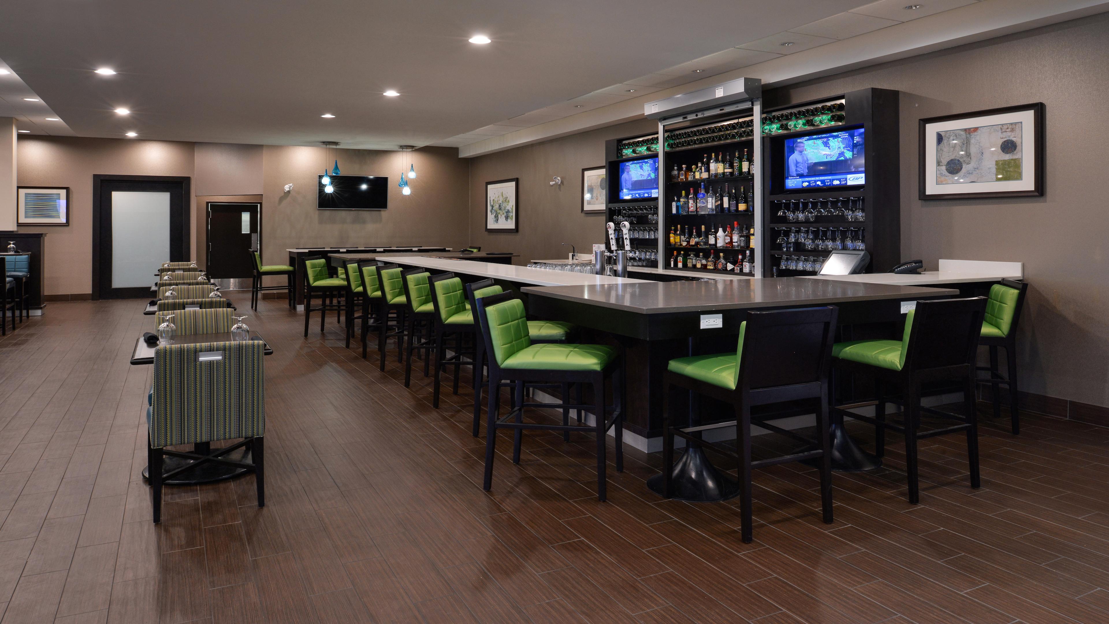 Holiday Inn Hotel & Suites Edmonton Airport Conference Centre By Ihg Nisku Exterior photo
